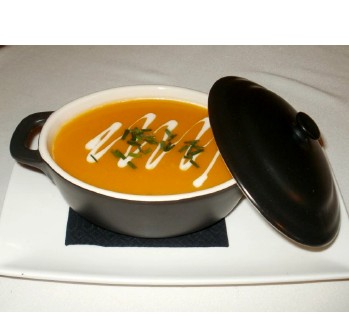 Crema de calabaza con mascarpone y finas hierbas (Trattoria Santarcangelo)