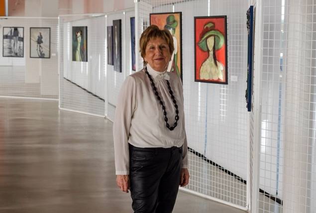 El Batel acoge 'Miradas', una exposición benéfica de Concha H. Belando