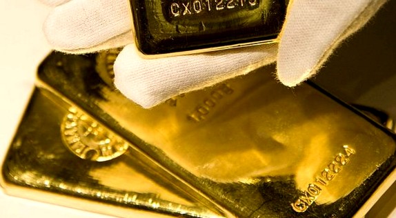 Oro, el refugio ante la caída del crudo y la renta variable