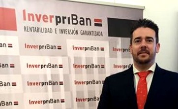 -“Los inversores españoles buscan valores seguros ante la incertidumbre bursátil y política”-