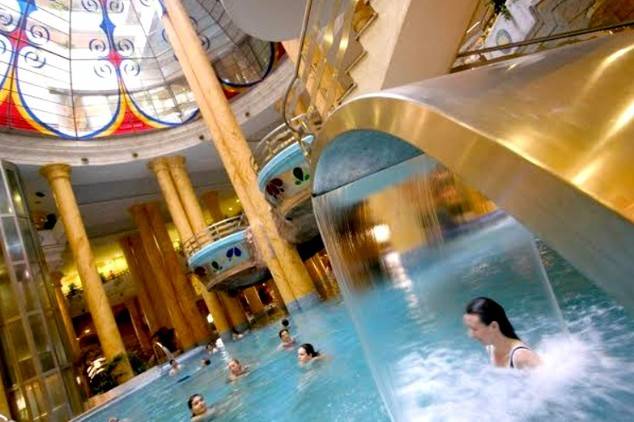 Marina dOr, una Semana Santa repleta de diversión para toda la familia