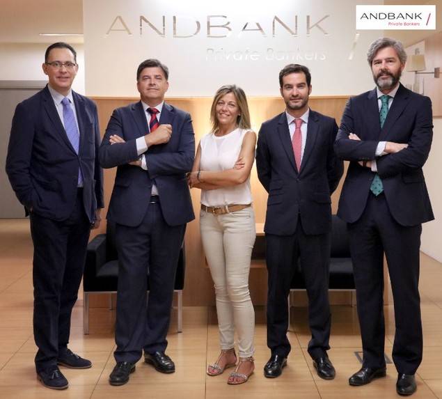 Andbank inaugura un espacio de coworking para agentes financieros