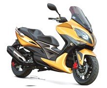 Nueva KYMCO Xciting 400i, un Scooter deportivo para el público urbano