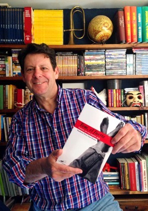 El autor, Humberto Pérez-Tomé.