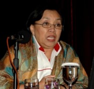 La Embajadora de Indonesia en España, Exma. Sra. Dña. Yuli Mumpuni.