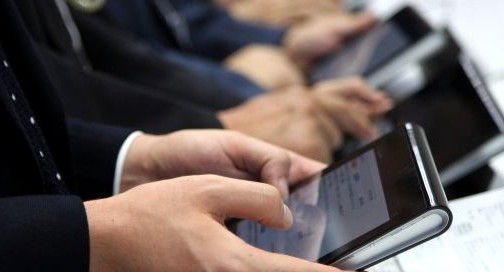 Cómo la tecnología ayuda, modifica o enriquece los procesos de investigación para la toma de decisiones