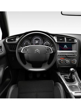 Citroen amplia la gama con más equipamiento y conectividad al mismo precio