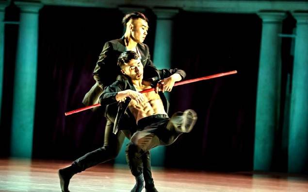 Actuación de la compañía taiwanesa B. Dance en el Guggenheim de Bilbao