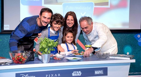 El chef Ferran Adrià en la presentación de la app 'Tu cuento en la cocina'.