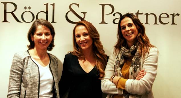 De izquierda a derecha, Aude Tricca, Ariana Arenas y Anna Lamarca.