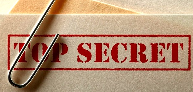 Políticos y servicios de inteligencia