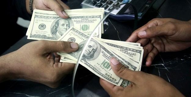 El dólar registra su mayor caída desde junio