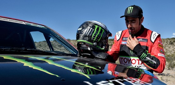 Nani Roma y Toyota, muy satisfechos con la primera semana de Dakar