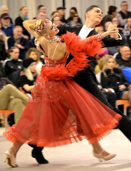 Marina d'Or acoge el campeonato de España de Baile Deportivo