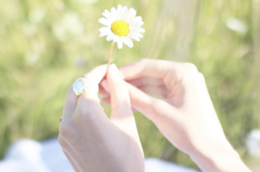 Cosmética natural y rutina diaria en primavera