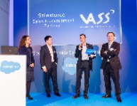 Entrega del premio Salesforce a Vass