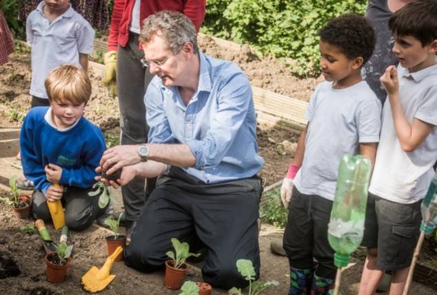 1 millón de niños en todo el mundo participan en el 'Día de las clases al aire libre'