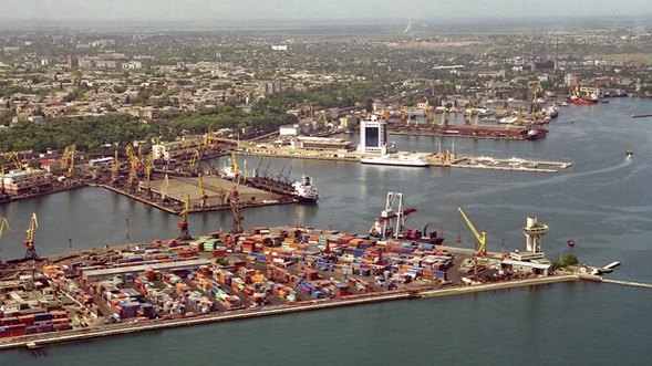 Una empresa china firma un acuerdo para modernizar un puerto ucraniano del mar Negro