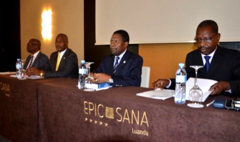 Los partidos de la oposición en Angola han denunciado maniobras en la contratación de INDRA y SINFIC.