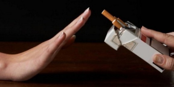 Los días festivos y el alcohol, principales enemigos de las personas que quieren dejar de fumar