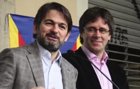 Colectivos empresariales catalanes acorralan al gobierno de Puigdemont de querer solo atender a algunos empresarios y no a todos.