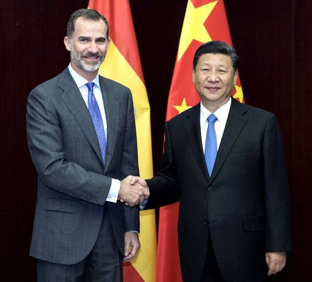 El presidente de China se reune con el Rey de España en Kazajistán