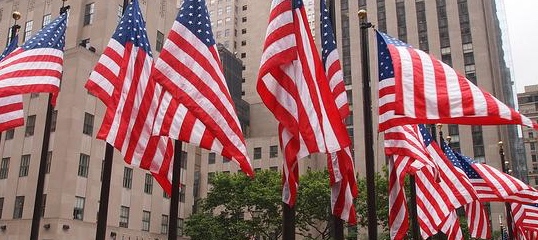 Los grandes bancos de EEUU superan pruebas de estrés de la Fed