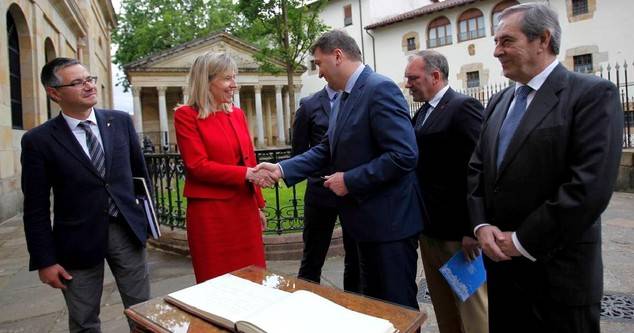 APTCE da vida al Premio Renacimiento