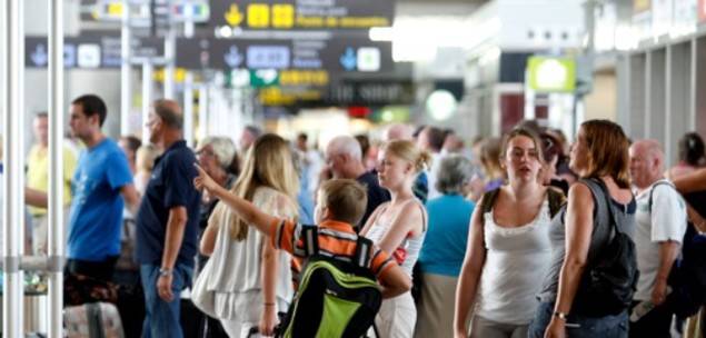 El 76% de los españoles eligen viajar