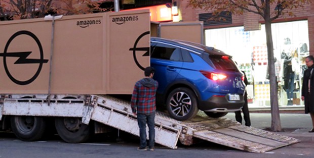 Entregado el primer Opel Grandland X a través de Amazon.es