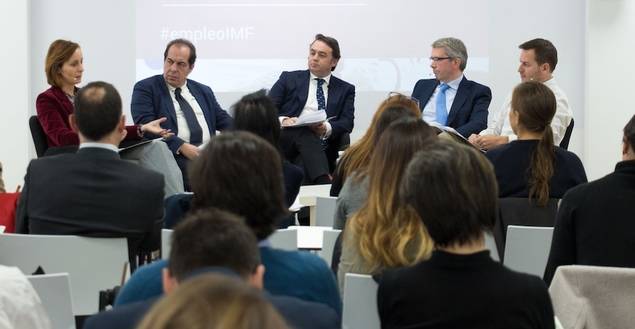 La empresa busca actitud, el candidato transparencia