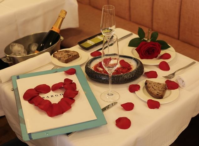 El restaurante Sargo se prepara para el Día de Sa Valentin