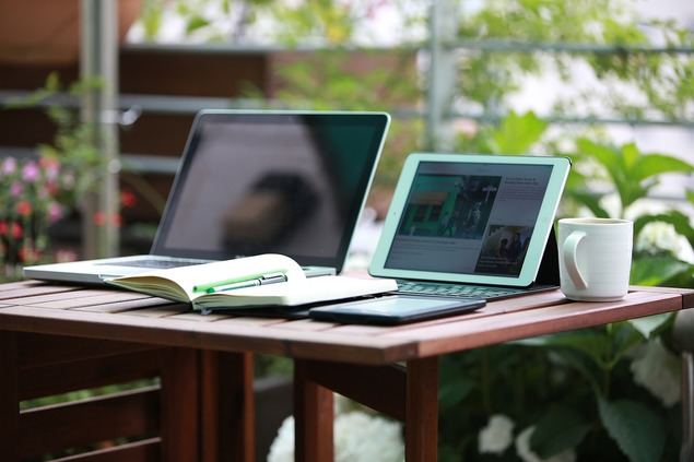 ¿Quieres triunfar en los negocios online? Siete cosas que debes considerar si trabajas desde casa
