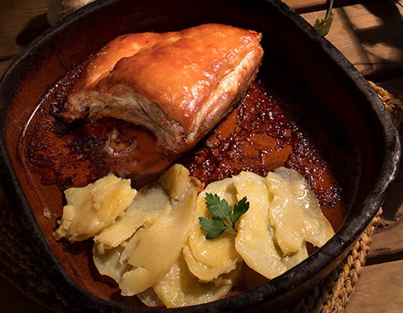 Cochinillo asado de Los Galayos.