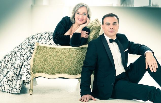 Los concertistas Carles & Sofia reciben la Cruz Europea de Oro