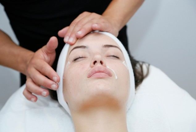 Oxidrain, el facial con vitamina C que prepara tu piel para esta primavera