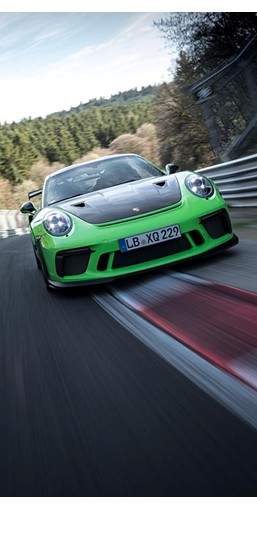 El nuevo 911 GT3 RS “vuela bajito” en el circuito Nürburgring-Nordschleife