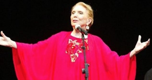 María Dolores Pradera siempre quiso ser gitana