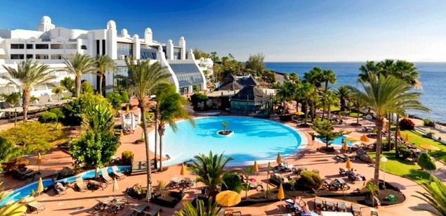 Los extranjeros compran ya el 30% de los inmuebles canarios