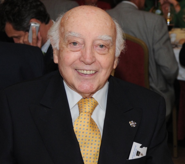 Fernando De Salas López.