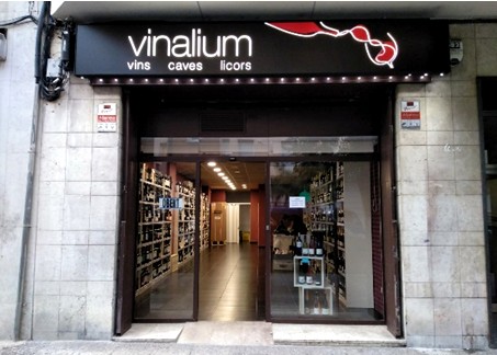 Vinalium continúa su expansión y abre nuevas franquicias
