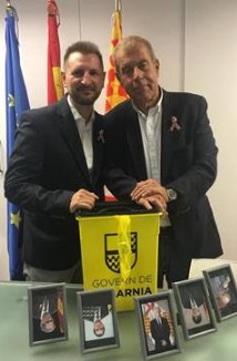 Miguel Martínez, Conseller en Cap de Tabarnia y Tomás Guasch, Ministro de Deportes de Tabarnia.
