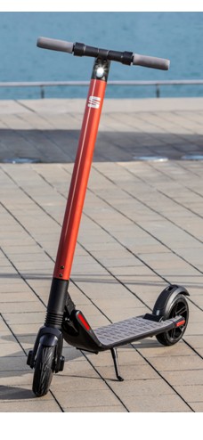 SEAT apuesta por “nueva movilidad” con el nuevo eXS KickScooter