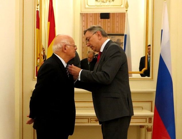 El embajador Eugenio Bregolat, medalla 'Por la Cooperación Internacional' del Ministerio de Asuntos Exteriores de Rusia