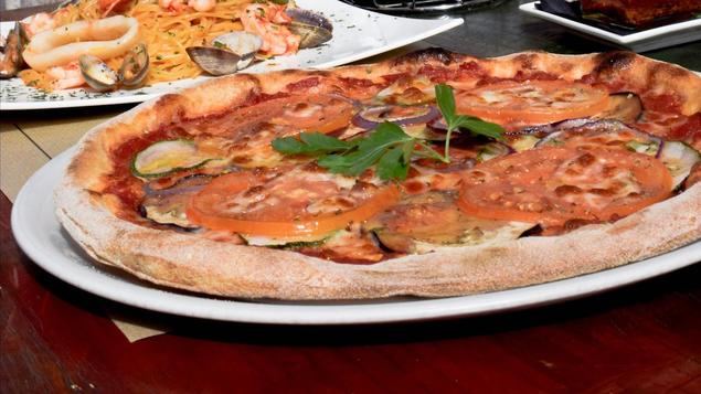 ¡Cómo comer pizza como una celebrity...sin remordimientos!