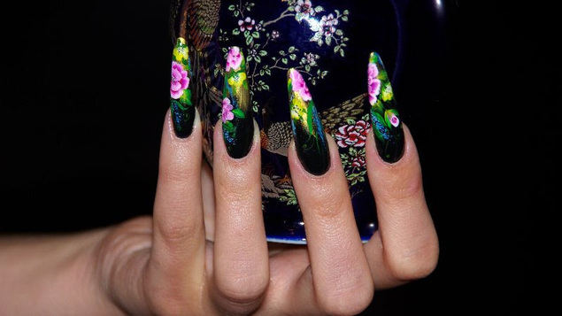 ¡Esta navidad sorprende con las uñas más IN del momento! Daudova Beauty, nº1 en diseño de acrílico de calidad