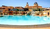 Éxito del único hotel de la costa del Mediterráneo que tiene una playa artificial