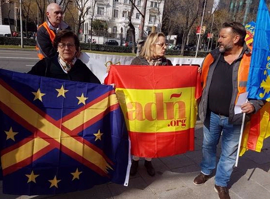 ADÑ acompaña a los agricultores en su protesta contra la Unión Europea