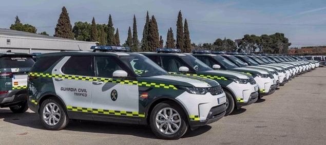 La DGT adquiere el Landrover Discovery para su flota de todoterrenos