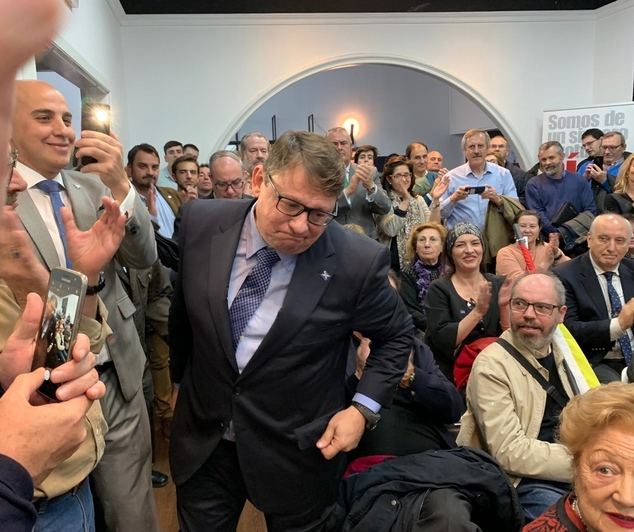 Martín Saenz de Ynestrillas durante su proclamación como candidato al Parlamento Europeo por la coalición ADÑ en un multitudinario acto en Madrid. (Foto: http://elcorreodemadrid.com/)